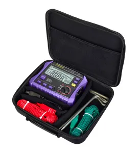 fotografia di Tester per resistenza di terra Ermenrich Ping ET60